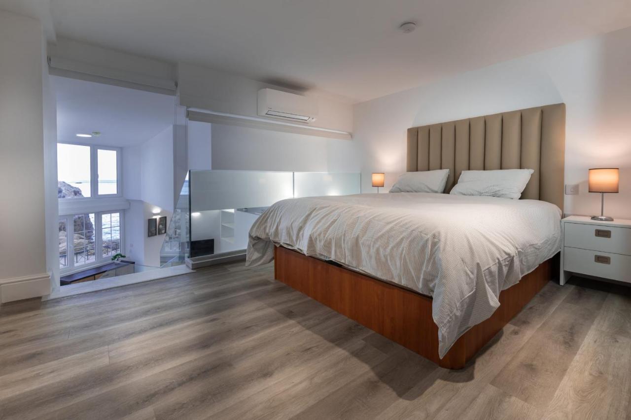 Beachfront Maisonette Gibraltar Exterior photo