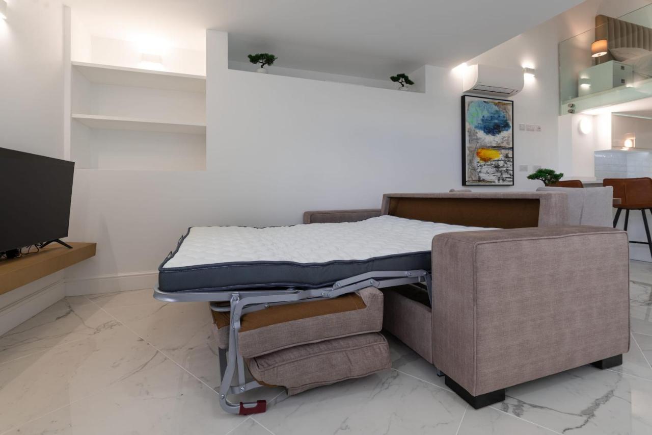 Beachfront Maisonette Gibraltar Exterior photo